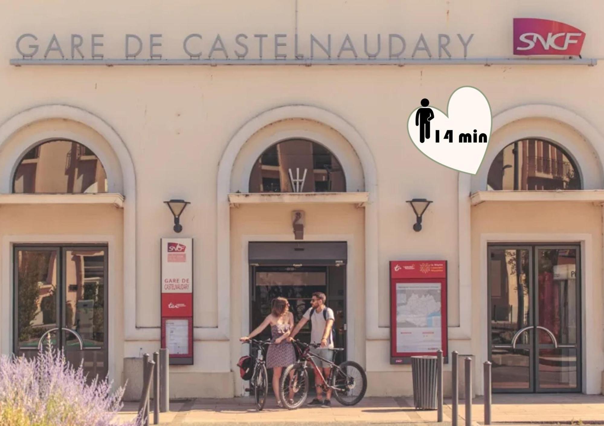 Le Castel Appartement Castelnaudary Buitenkant foto